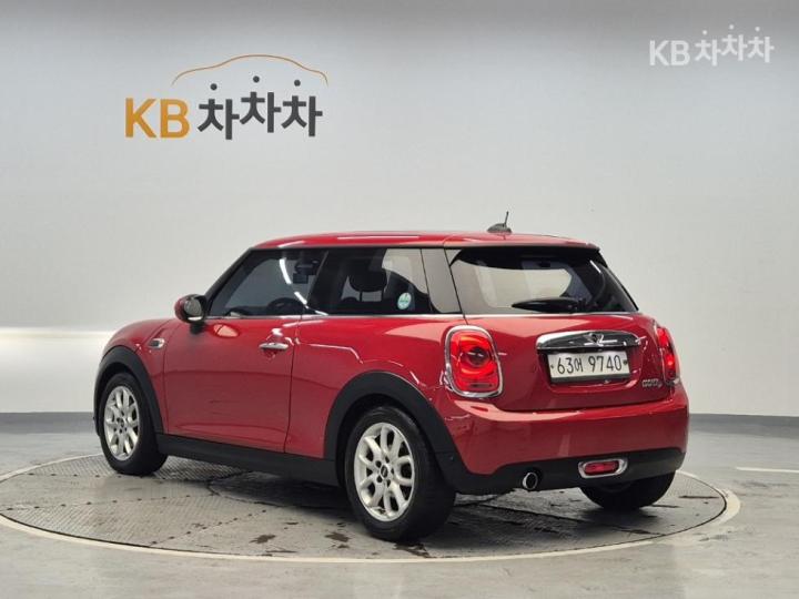 Mini Cooper D 1.5 High 3
