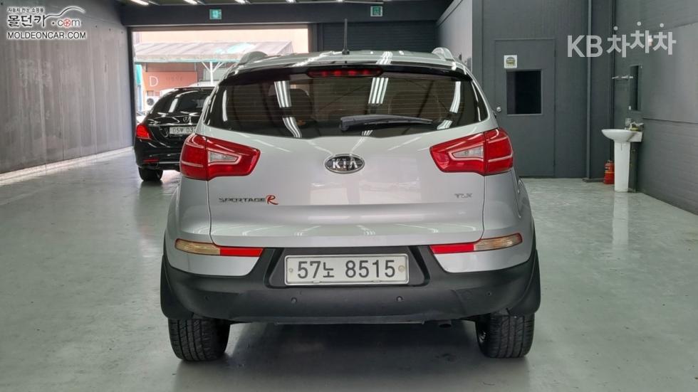 2011 - kia sportage