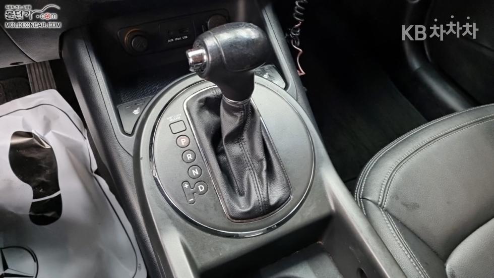 2011 - kia sportage
