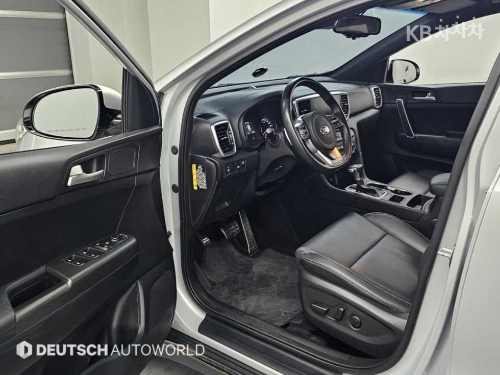 2019 - kia sportage
