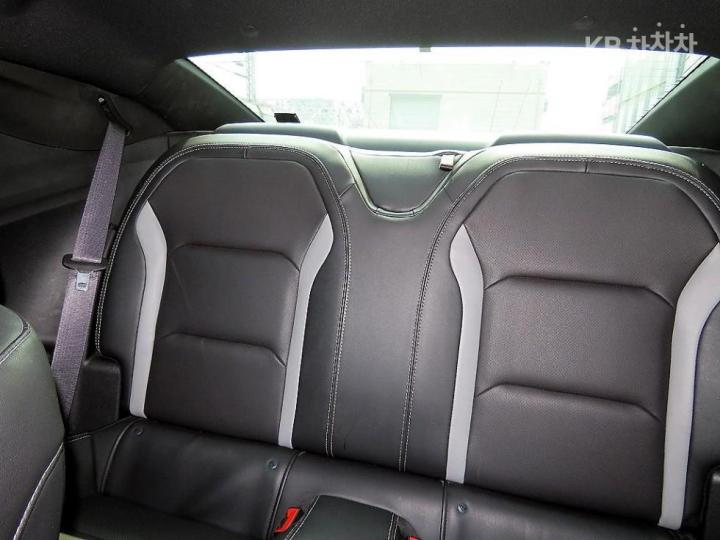 Chevrolet Camaro SS 6.2 V8 7