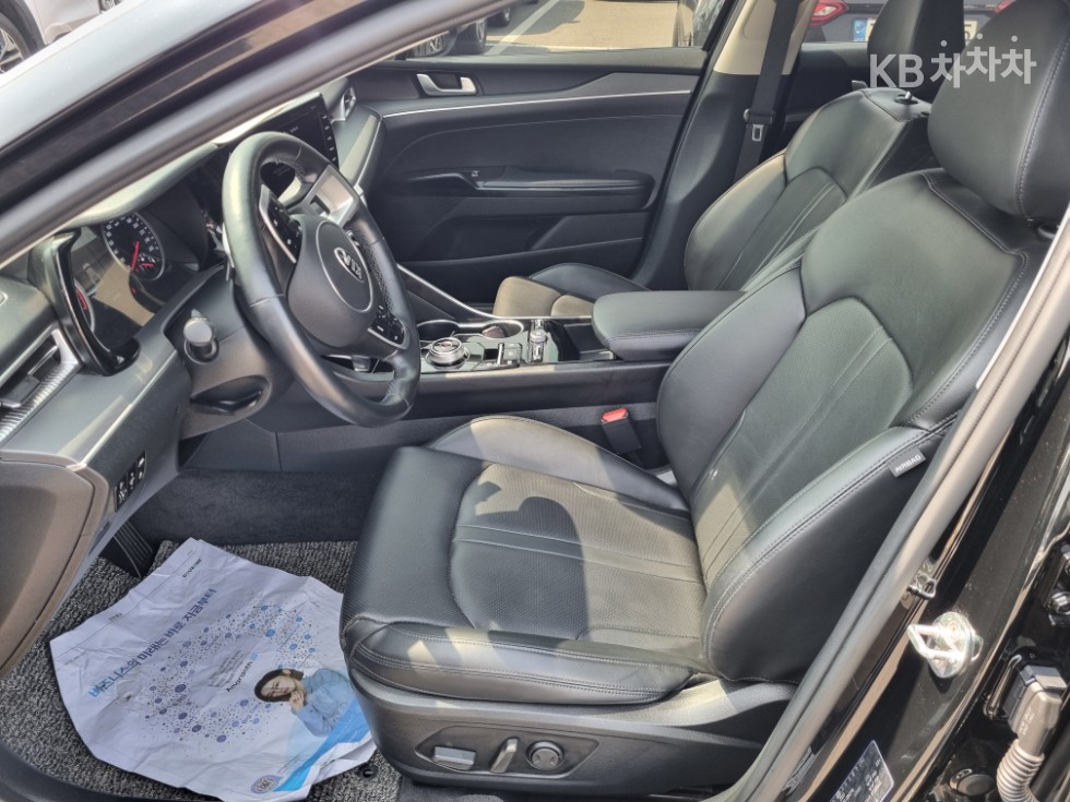 2020 - kia k5