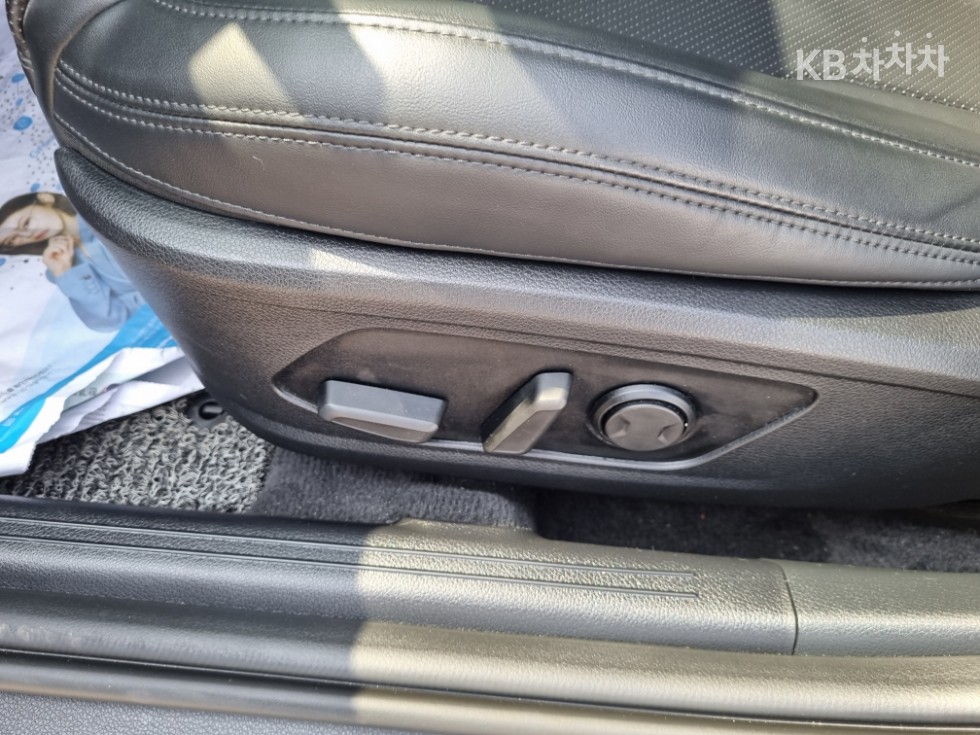 2020 - kia k5