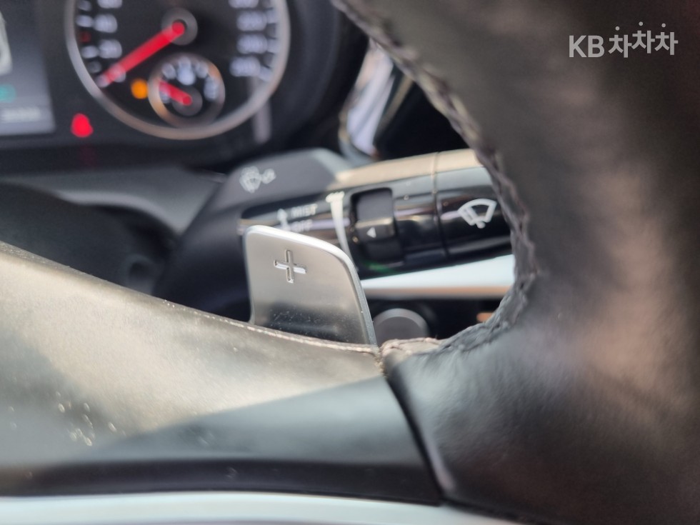 2020 - kia k5