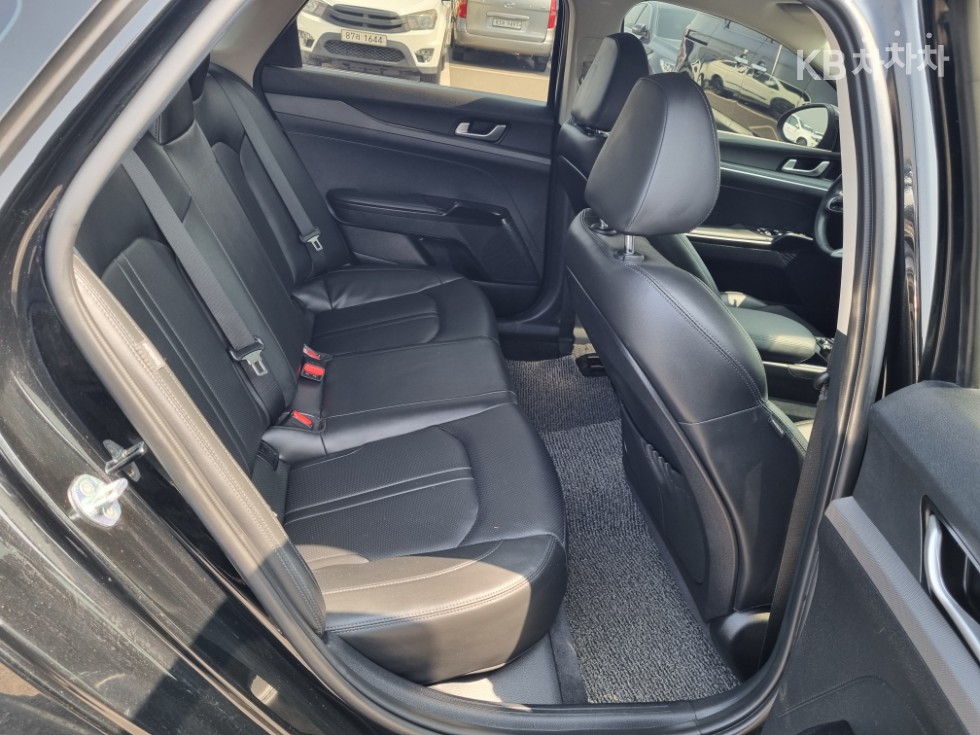 2020 - kia k5