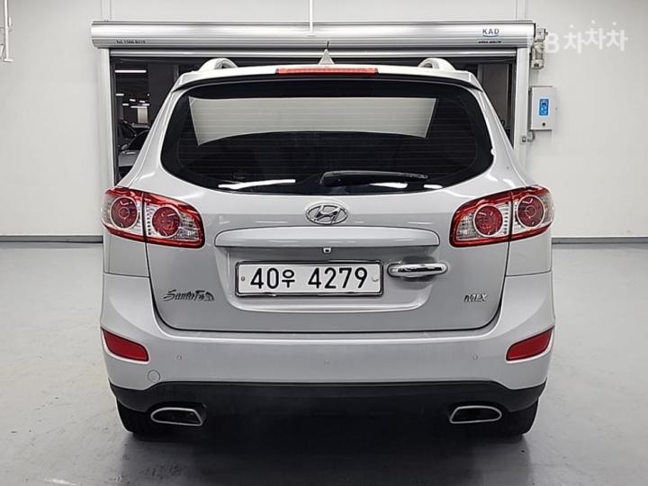 Hyundai Santa Fe CM 2WD 2.7 LPi MLX Premier 4