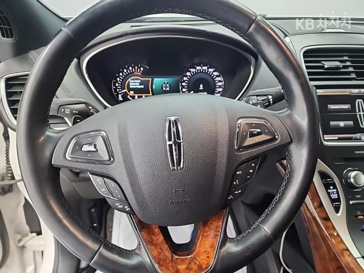 Lincoln MKX New 2.7 Reserve 10