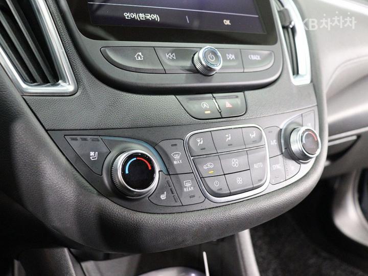 Chevrolet Malibu 1.3 Turbo Premier 9