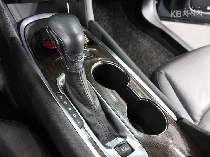 Chevrolet Malibu 1.3 Turbo Premier 10