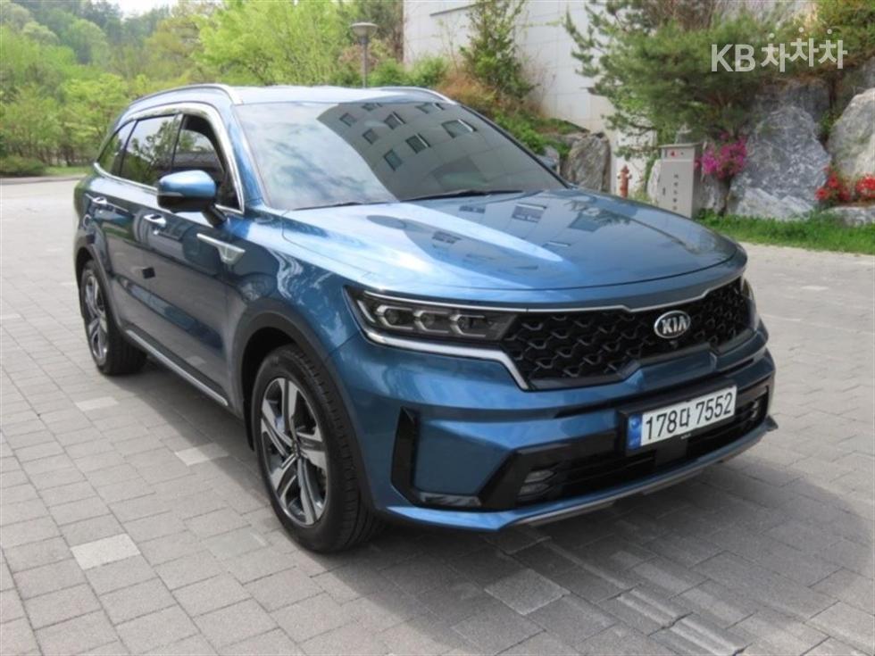 2021 - kia sorento