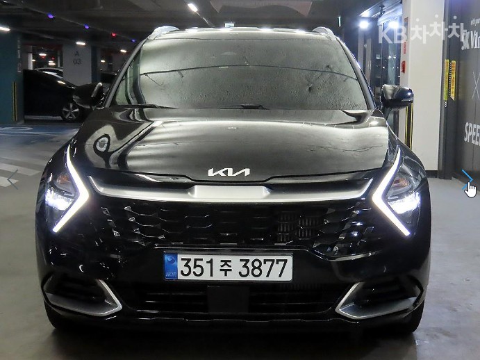 2022 - kia sportage
