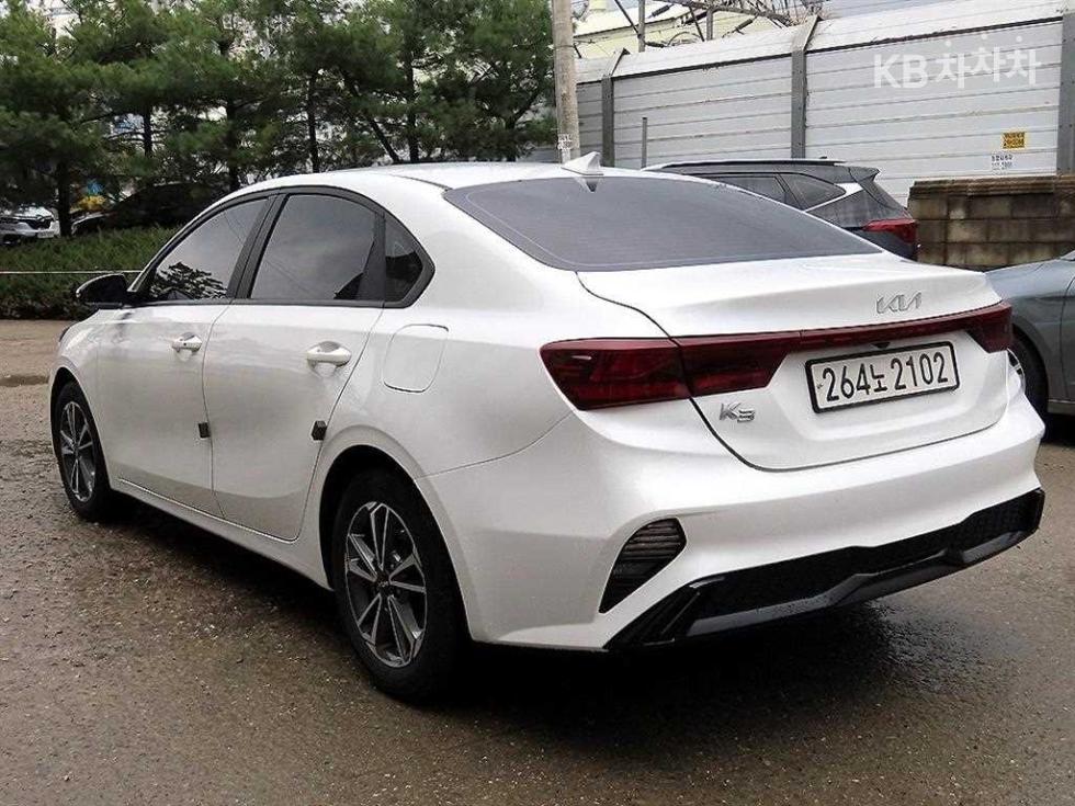 2022 - kia k3