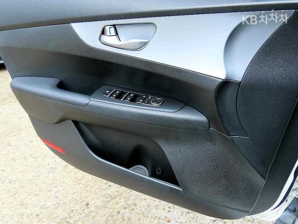 2022 - kia k3