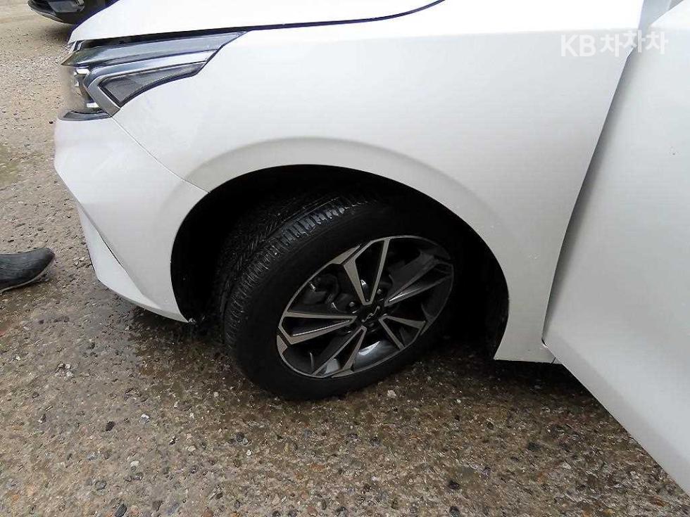 2022 - kia k3