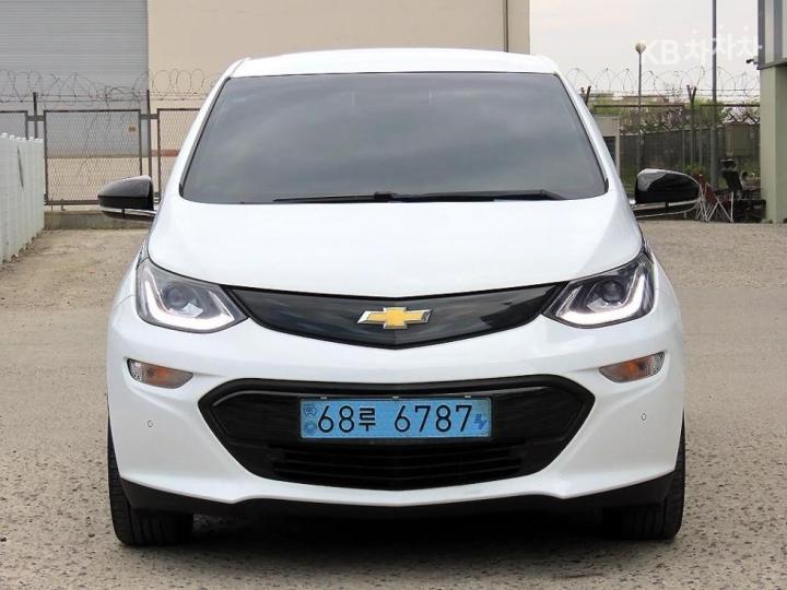 Chevrolet Bolt Ev 2019 photo 2