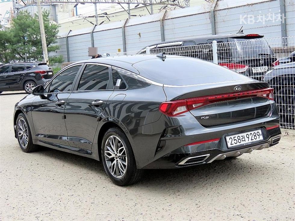 2020 - kia k5