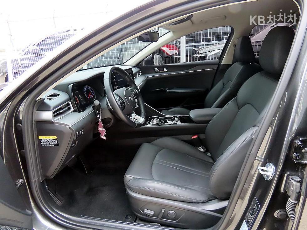 2020 - kia k5