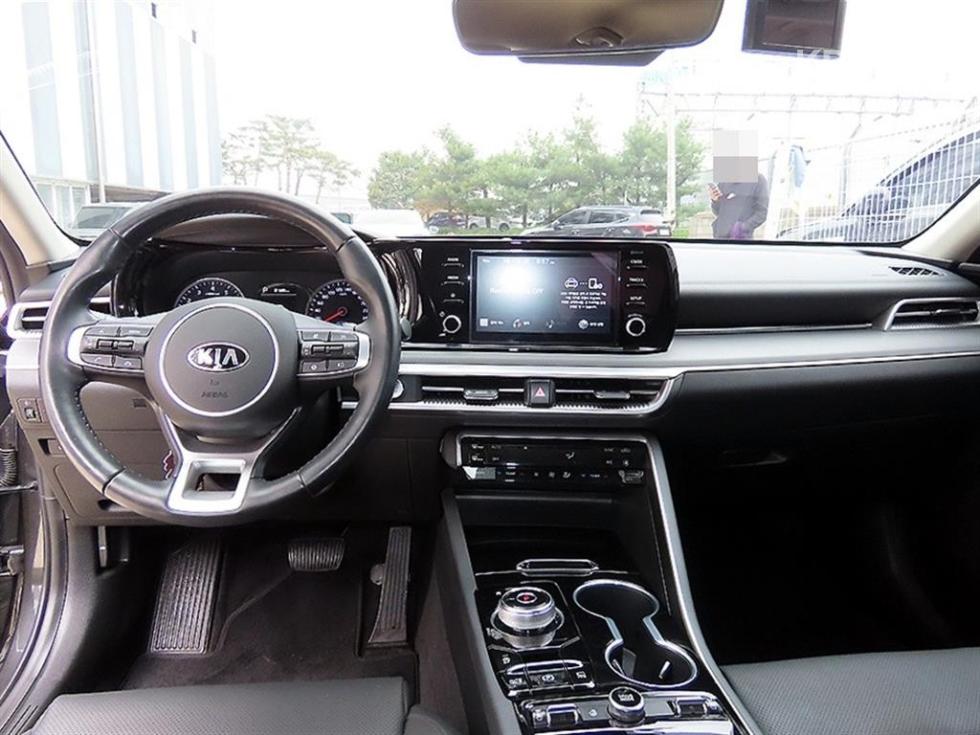 2020 - kia k5