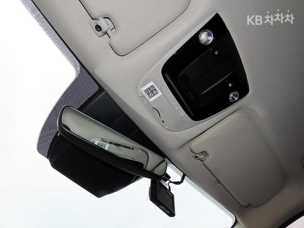 2020 - kia k5