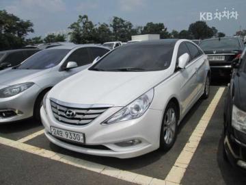 Hyundai Sonata LPi 프리미어 — foto 1