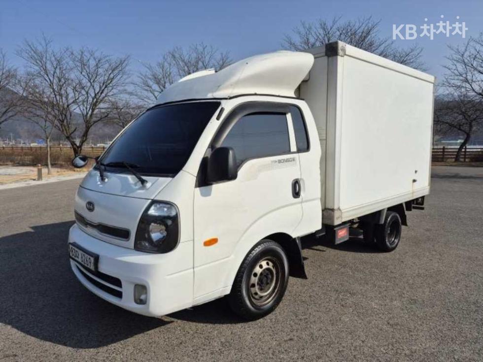 2012 - kia bongo iii