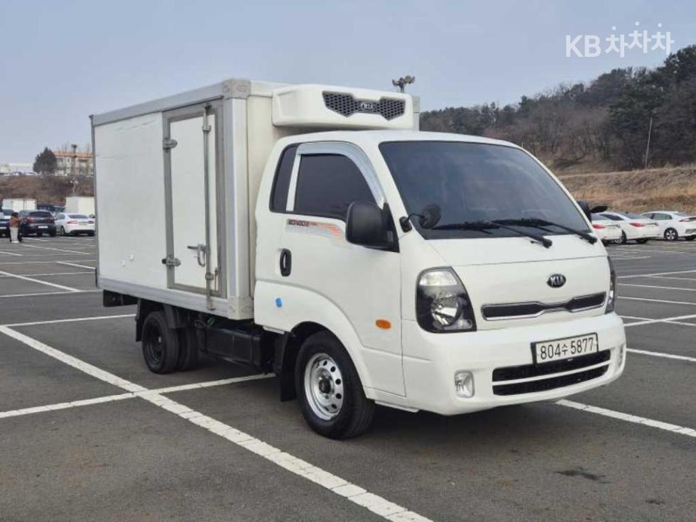 2013 - kia bongo iii