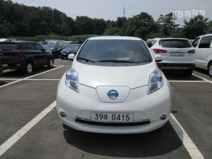 Nissan Leaf SL