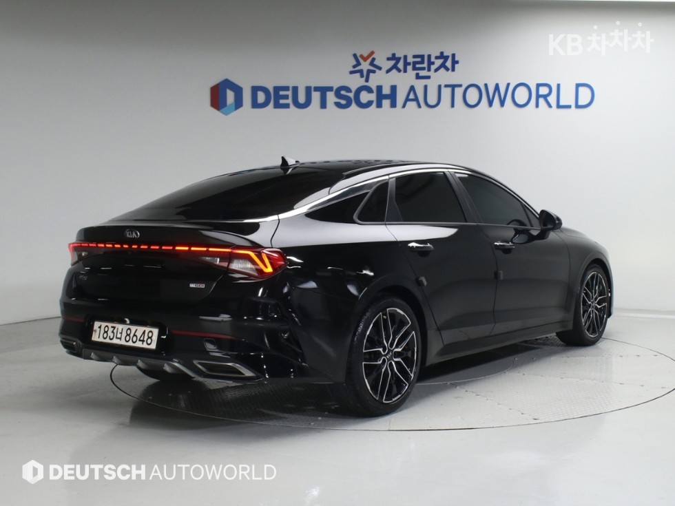 2020 - kia k5