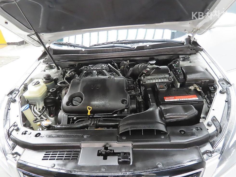 2010 - kia k7