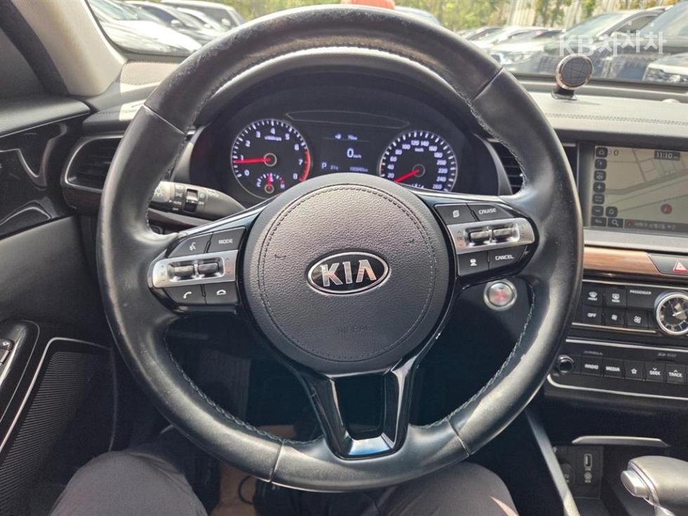 2019 - kia k7