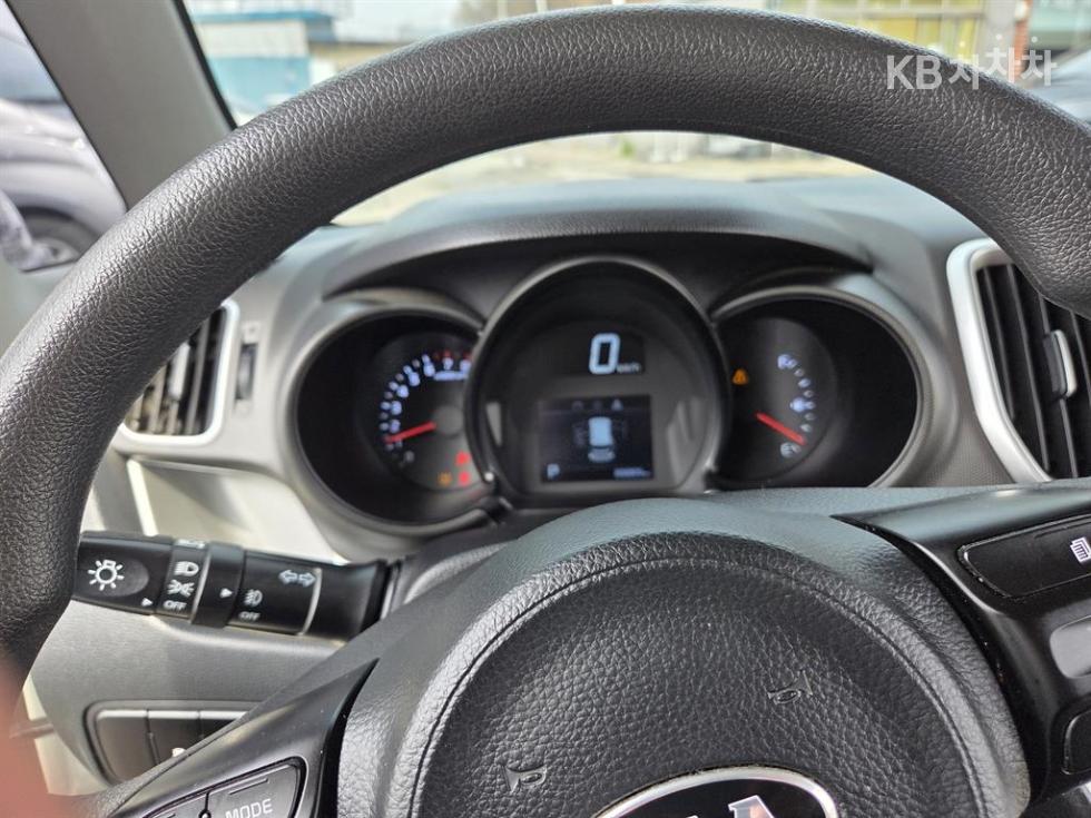 2021 - kia ray