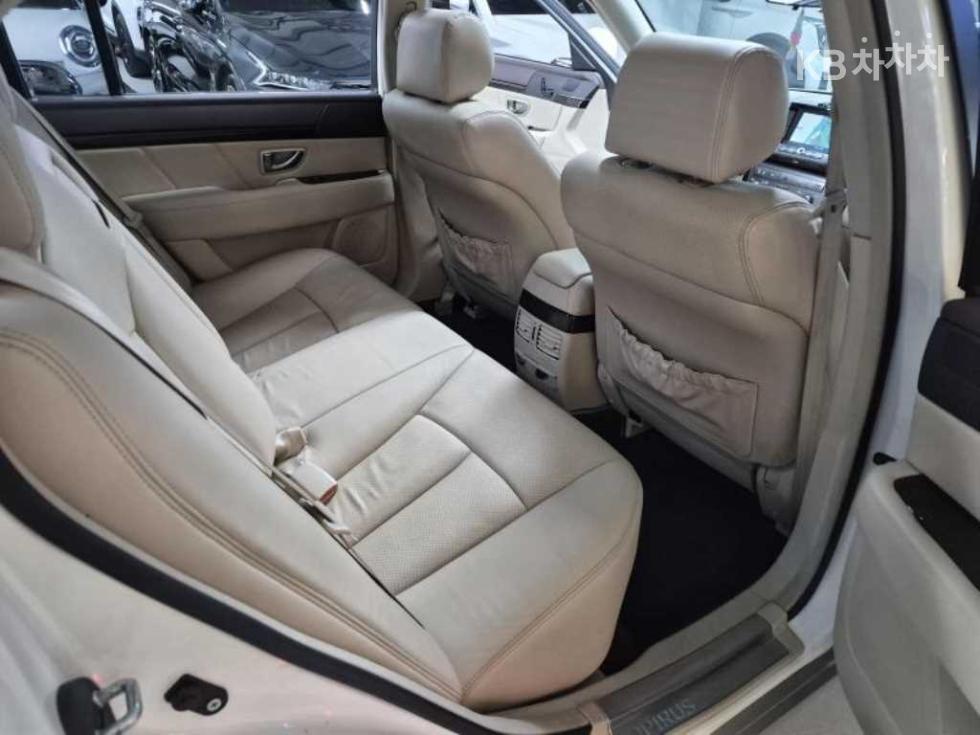 2009 - kia opirus