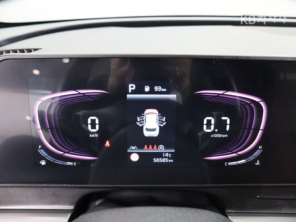 2022 - kia sportage
