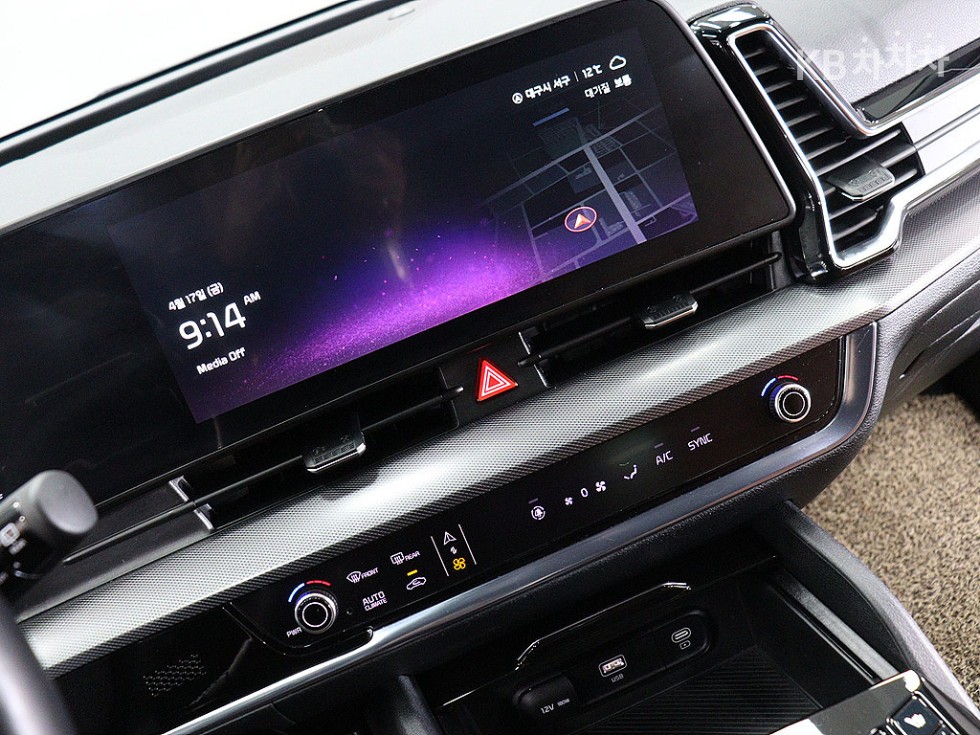 2022 - kia sportage