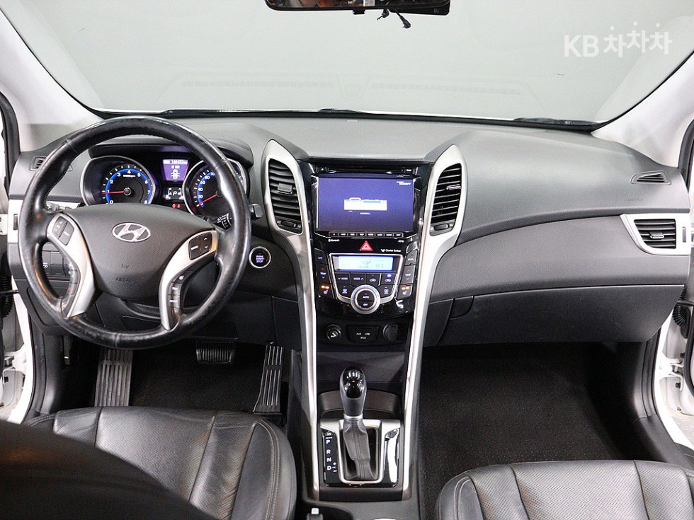 2015 - hyundai i30