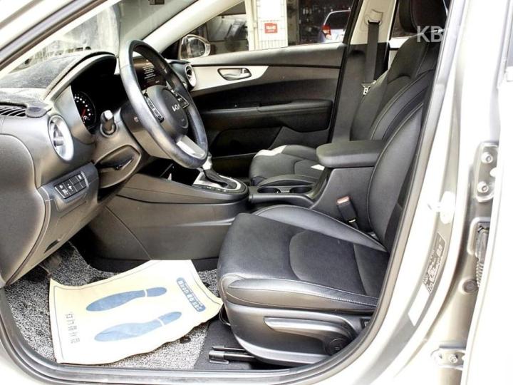 Kia K3 BD 1.6 Gasoline Prestige — фото 4