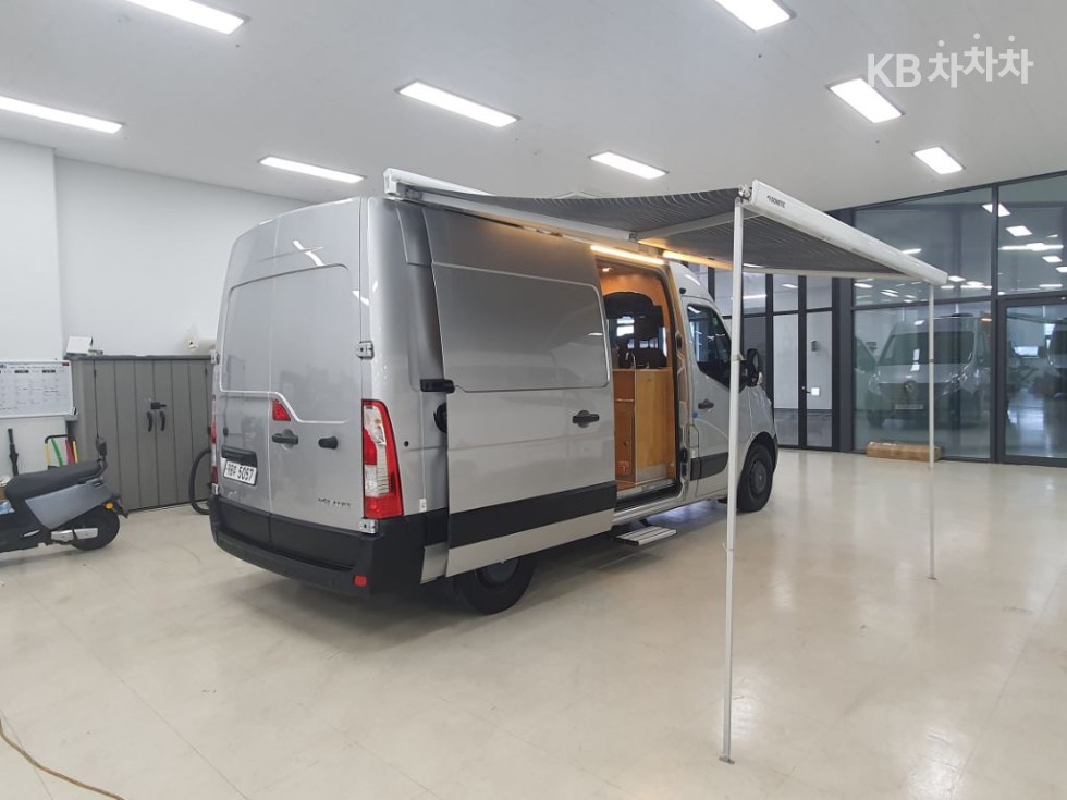 Renault Samsung Master — miniaturë 13