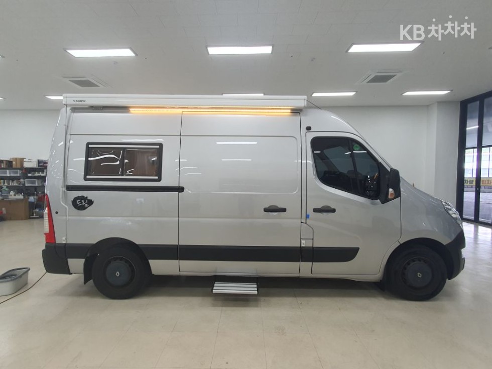 Renault Samsung Master — miniaturë 16