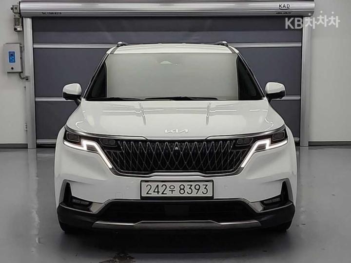Kia Carnival D2.2 Signature — фото 2