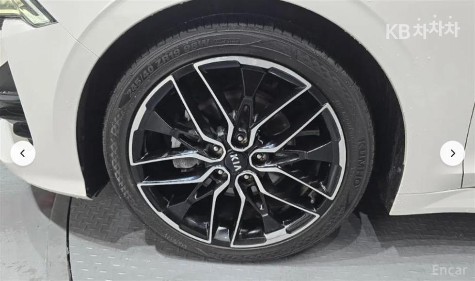 2021 - kia k5