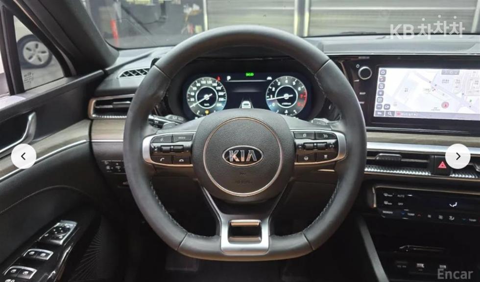 2021 - kia k5
