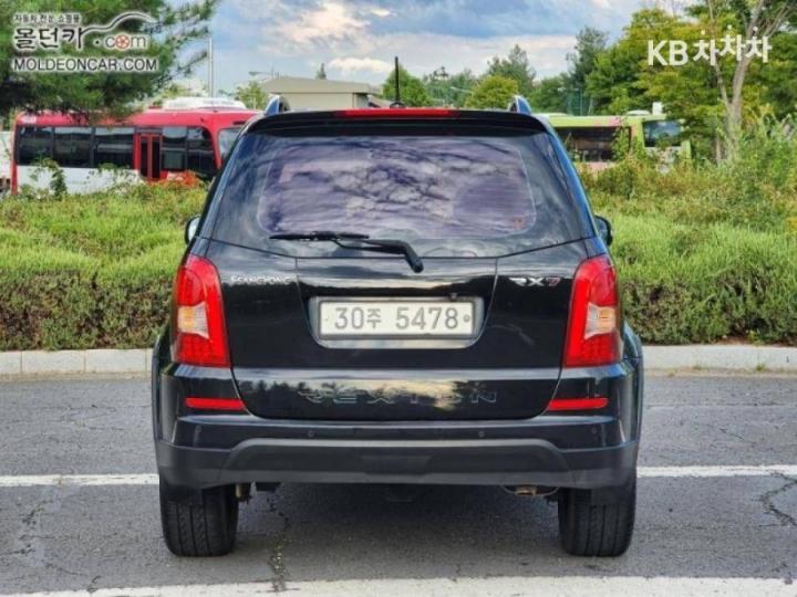 KG Mobility (Ssangyong) Rexton W 4WD RX7 Luxury 4