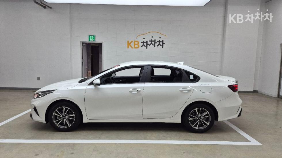 2022 - kia k3