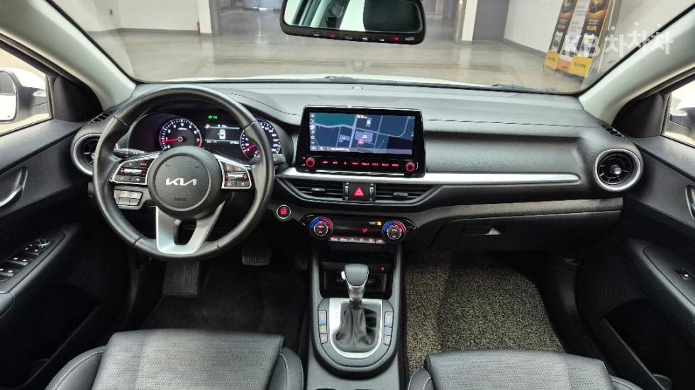 2022 - kia k3