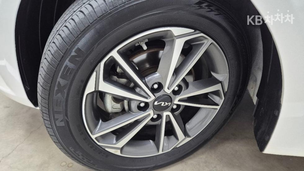 2022 - kia k3