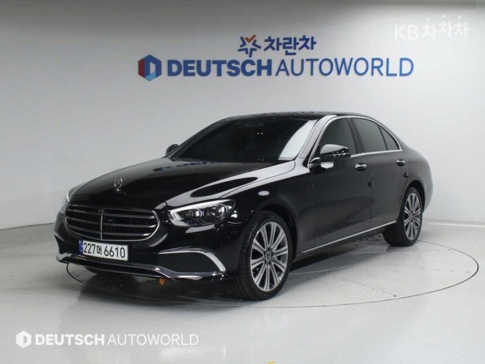 مرسيدس E-Class