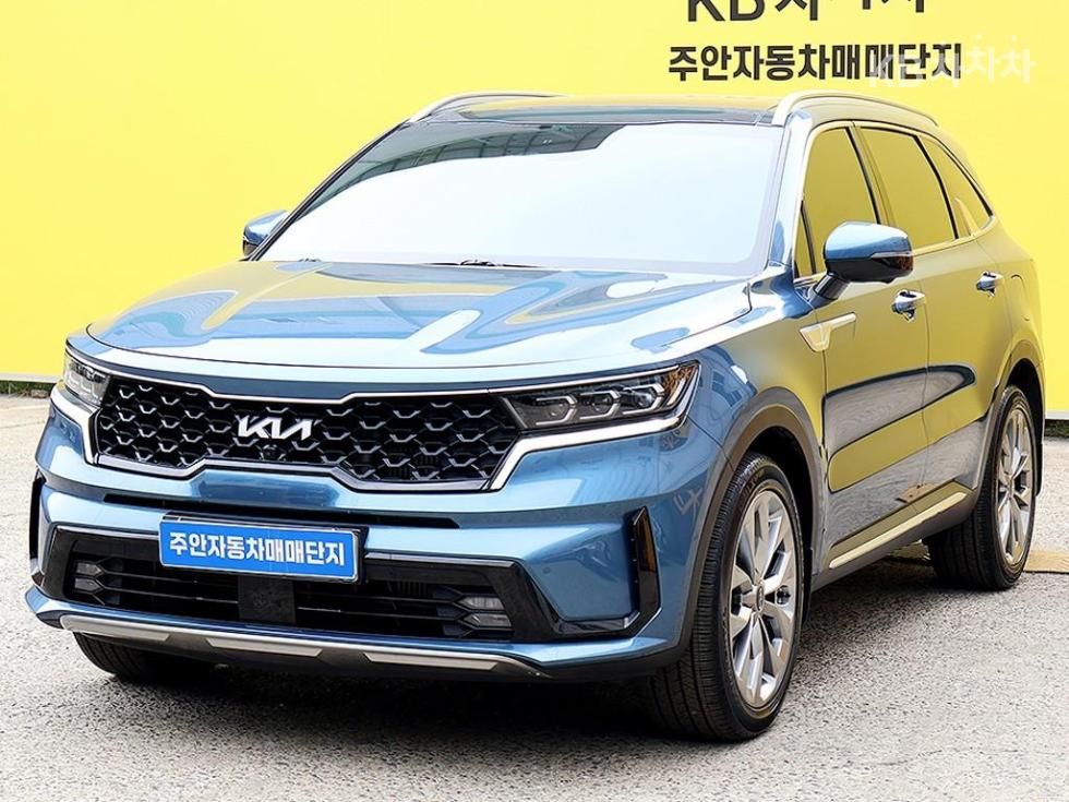 2023 - kia sorento