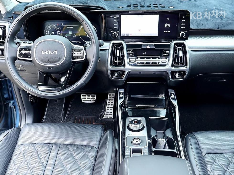2023 - kia sorento