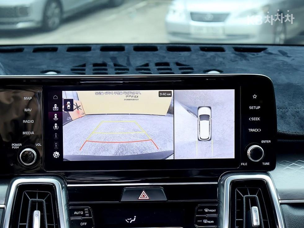 2023 - kia sorento