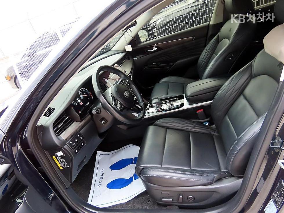 2020 - kia k7